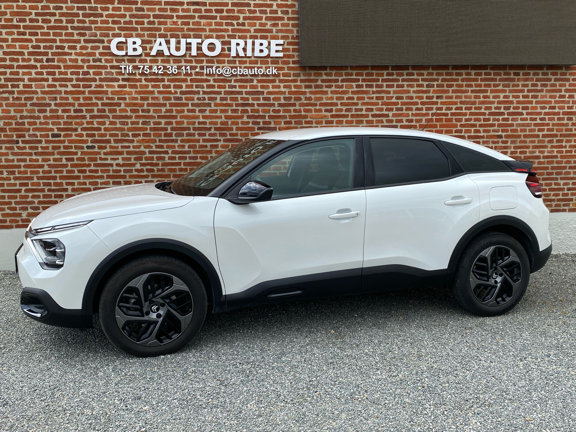 Citroën C4 1,2 PureTech Shine Ltd. EAT8 130HK 5d 8g Aut.