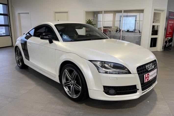 Grå Audi TT fra 2008