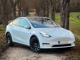 Tesla Model Y Performance AWD