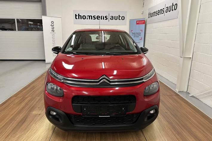 Rød Citroën C3 fra 2018