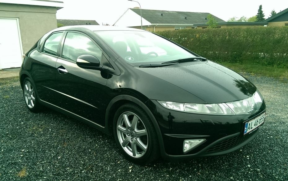 Honda Civic 1,8 1,8 Sport 140HK