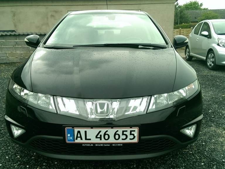Honda Civic 1,8 1,8 Sport 140HK