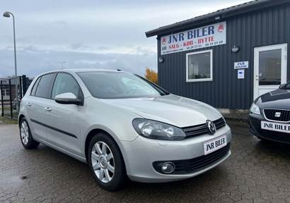 VW Golf VI 2,0 TDi 110 Comfortline