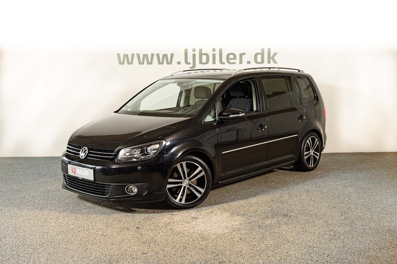 Sort VW Touran fra 2014