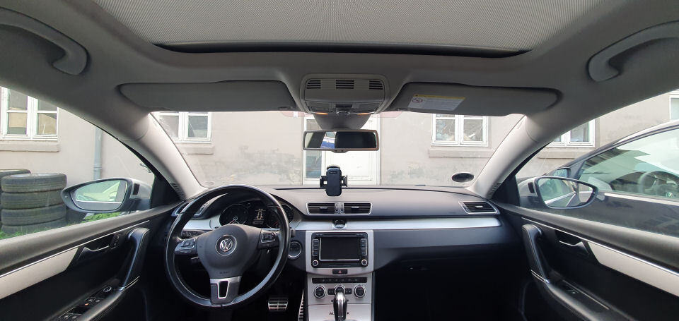 Sort VW Passat Alltrack fra 2013