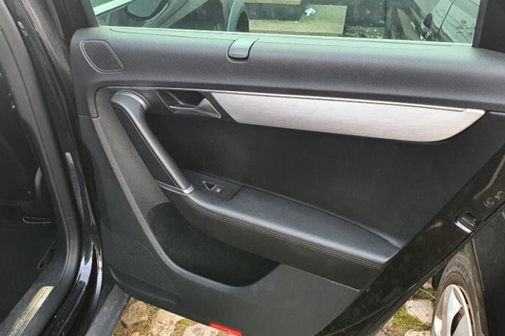 Sort VW Passat Alltrack fra 2013