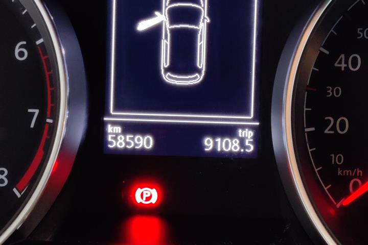 Grå VW Golf fra 2018