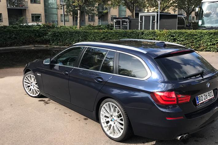 Blå BMW 501 fra 2011