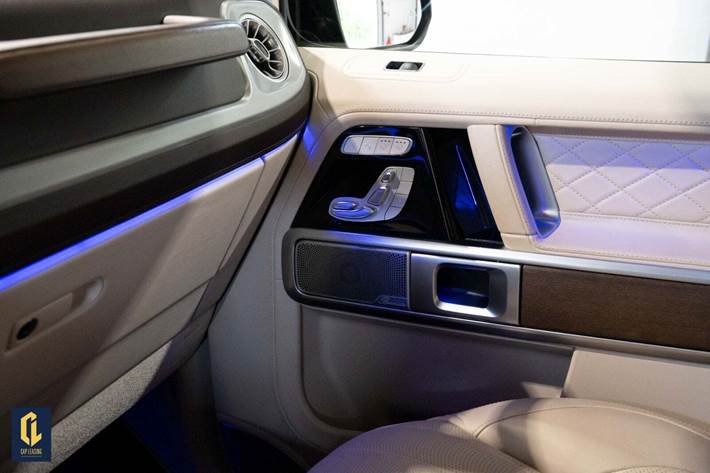 Grøn Mercedes G500 fra 2018