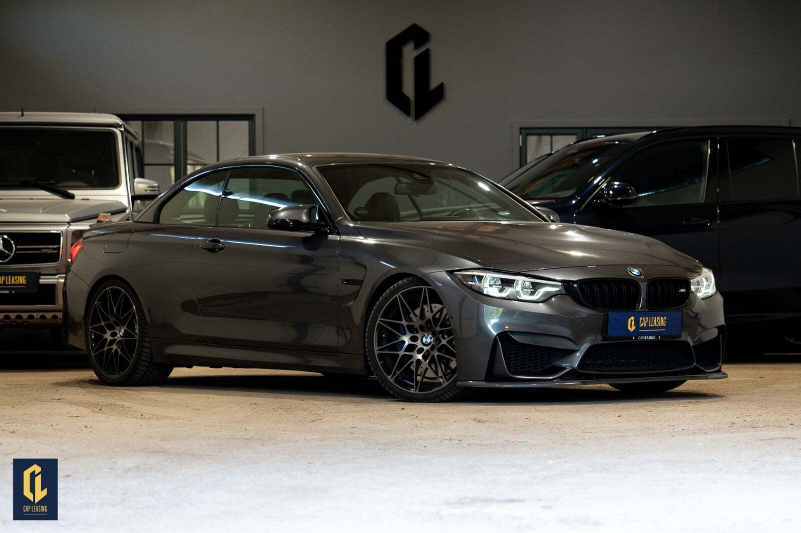 Grå BMW M4 fra 2019