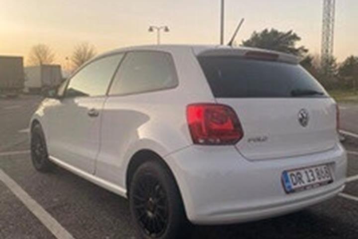 Hvid VW Polo fra 2013