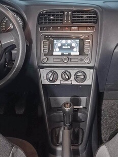 Hvid VW Polo fra 2013