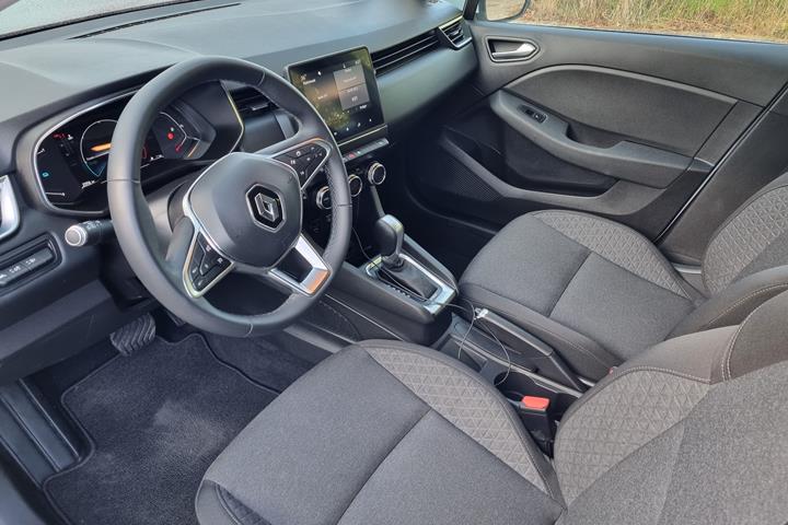 Hvid Renault Clio fra 2021