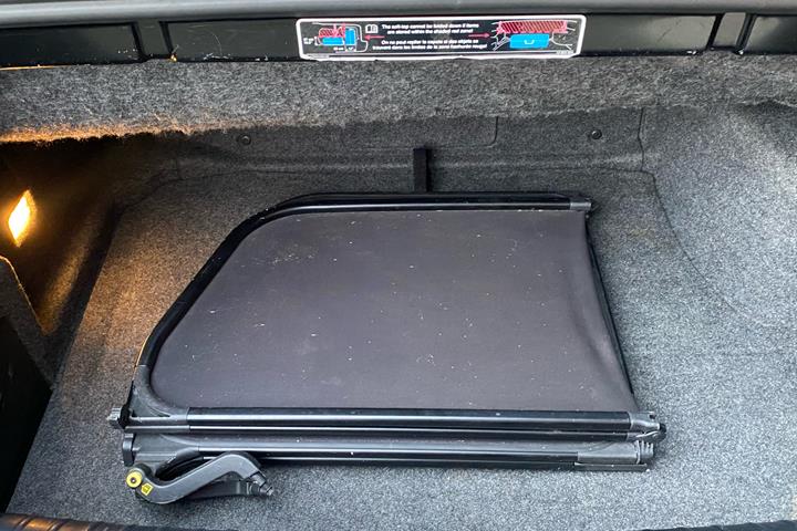 Sort Saab 9-3 fra 2007