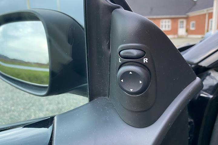 Sort Saab 9-3 fra 2007