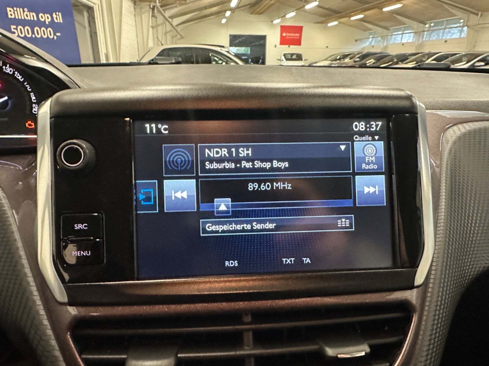 Grå Peugeot 2008 fra 2015