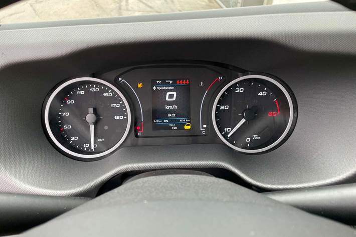 Hvid Iveco Daily fra 2022