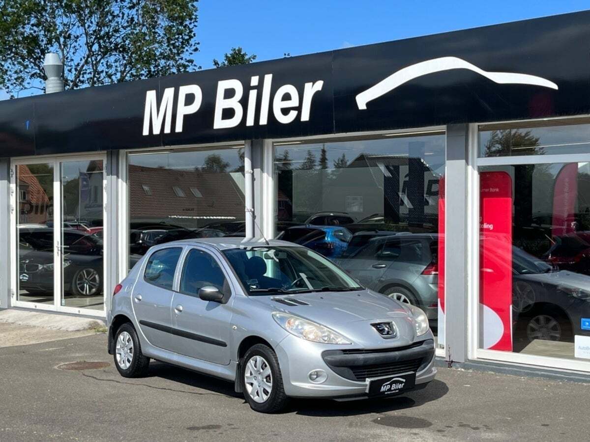 Grå Peugeot 206+ fra 2010