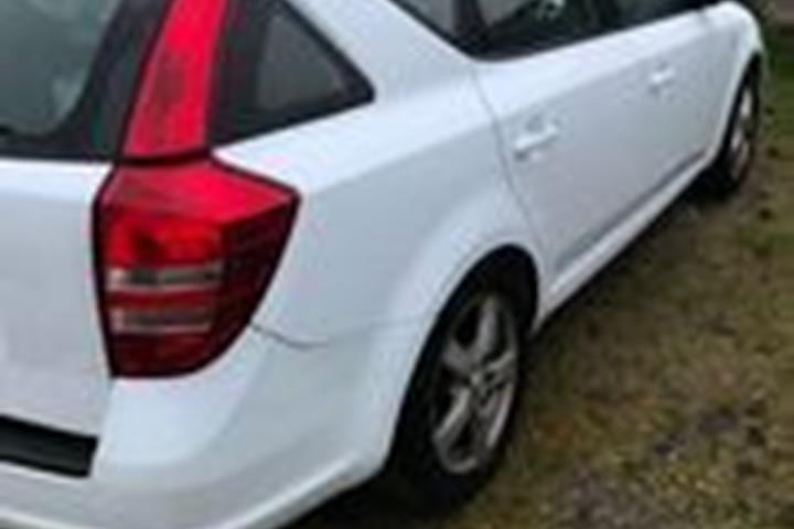 Hvid Kia Ceed fra 2008