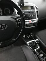 Hvid Kia Ceed fra 2008