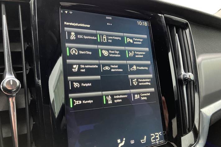 Grå Volvo S90 fra 2018