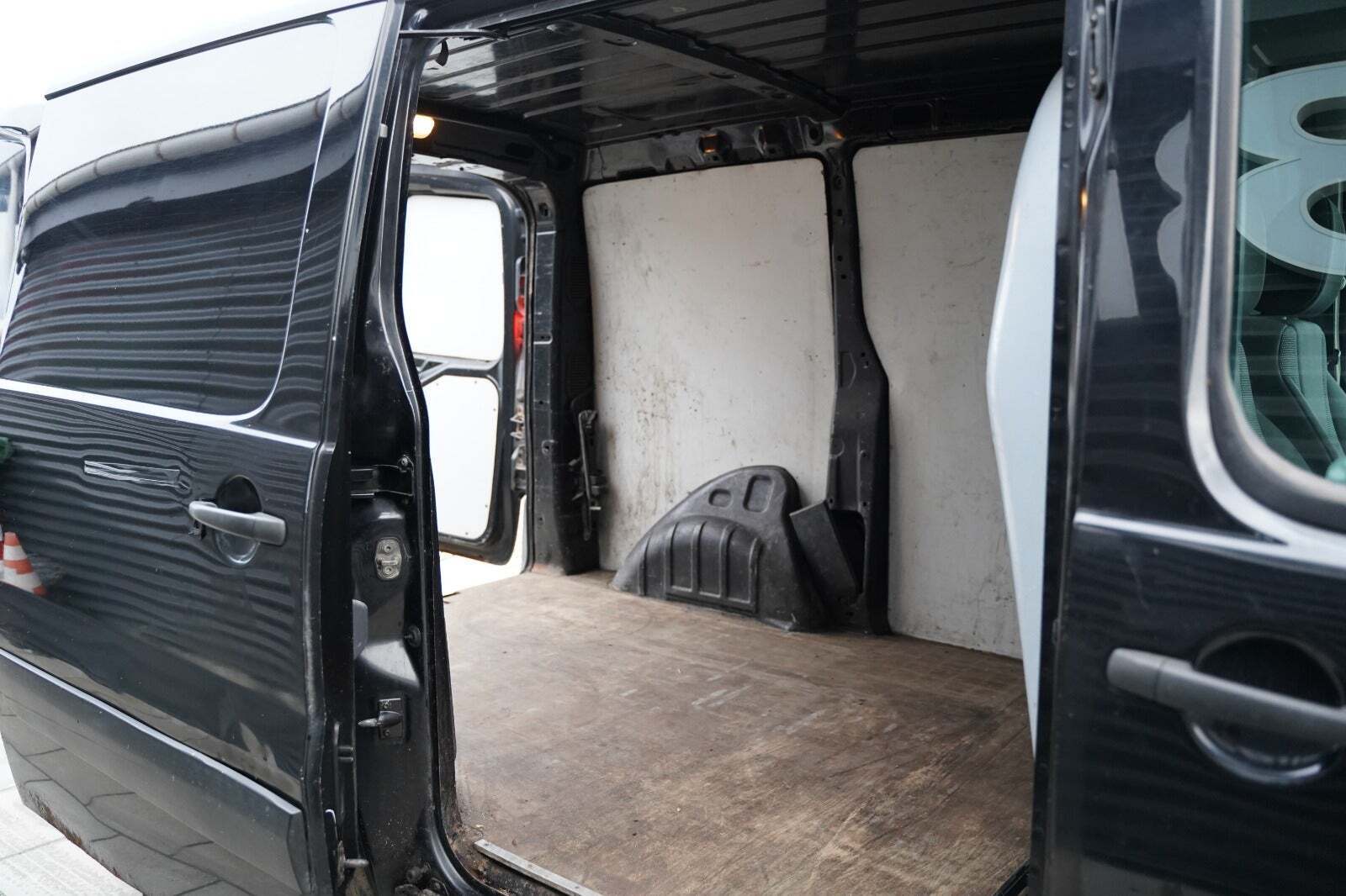 Sort Peugeot Expert fra 2007