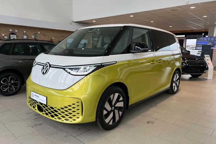 Hvid VW ID.Buzz fra 2023