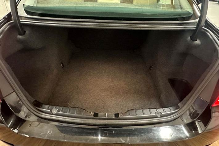 Sort BMW 520d fra 2011