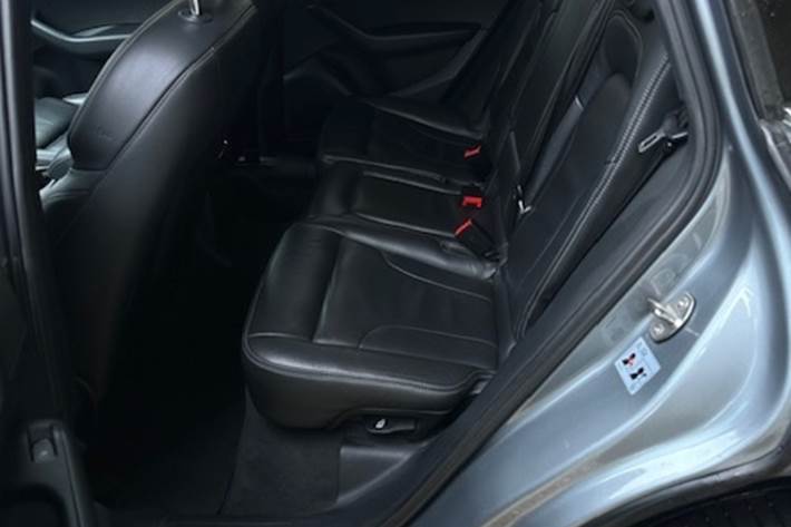 Sølv Audi Q5 fra 2010