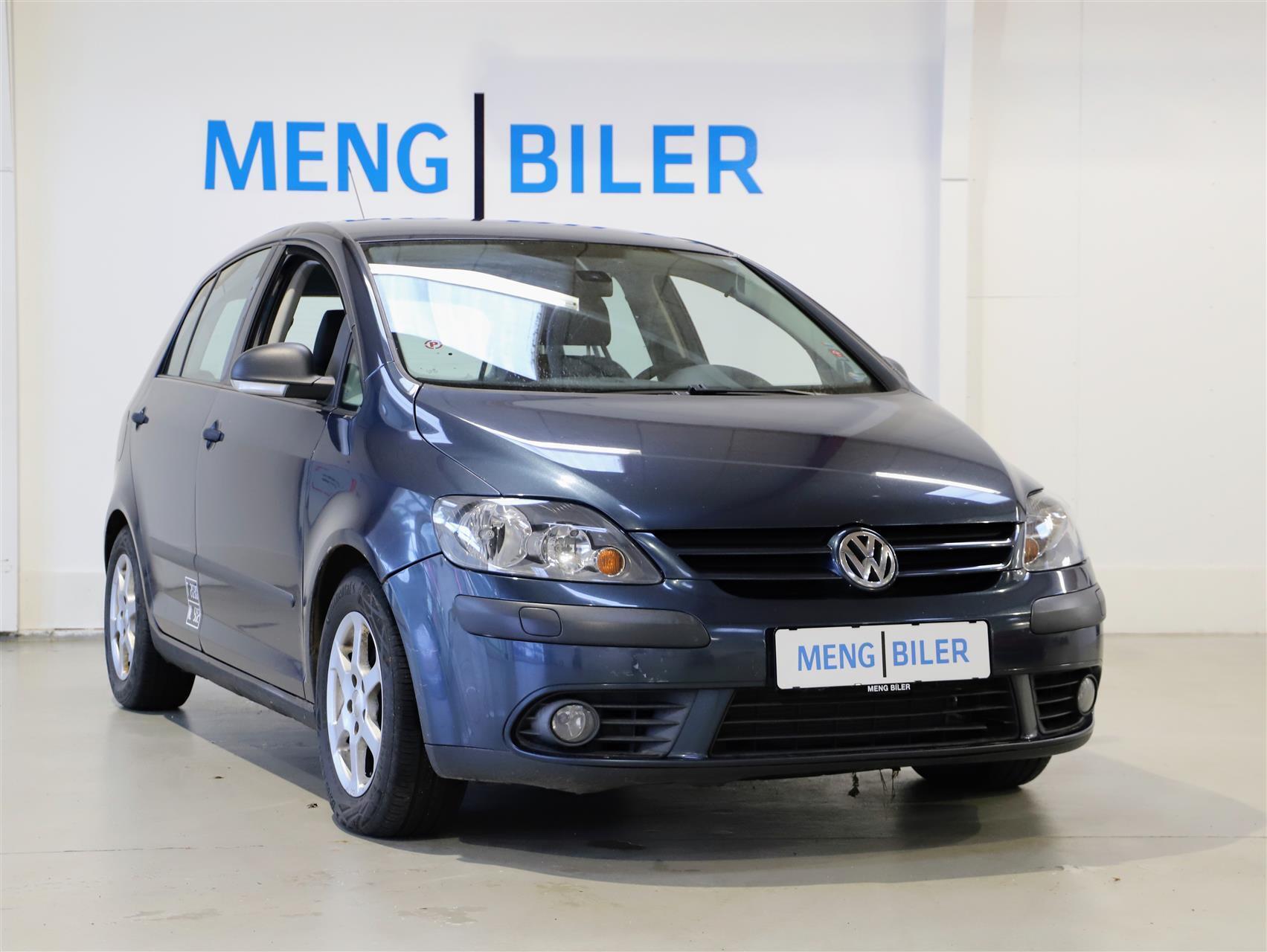 Blå VW Golf Plus fra 2009