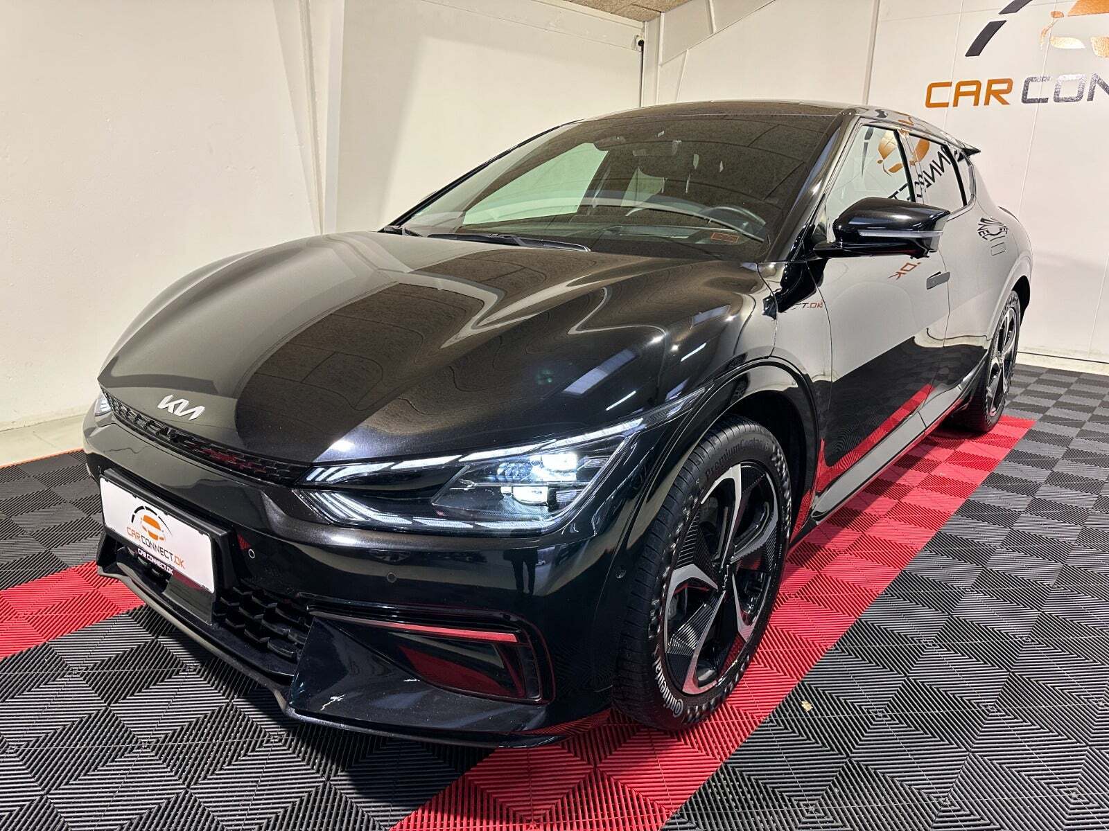 Grå Kia EV6 fra 2022