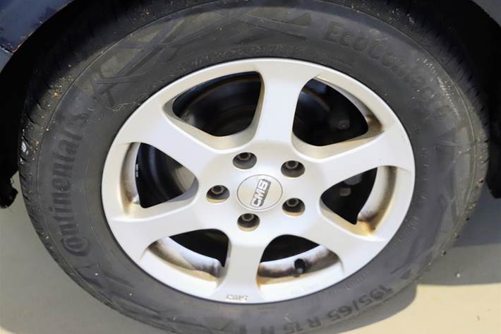 Blå VW Golf Plus fra 2009