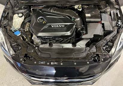Volvo V40 1,6 T3 150 Kinetic