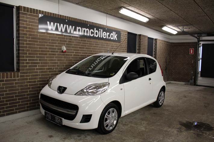 Hvid Peugeot 107 fra 2011