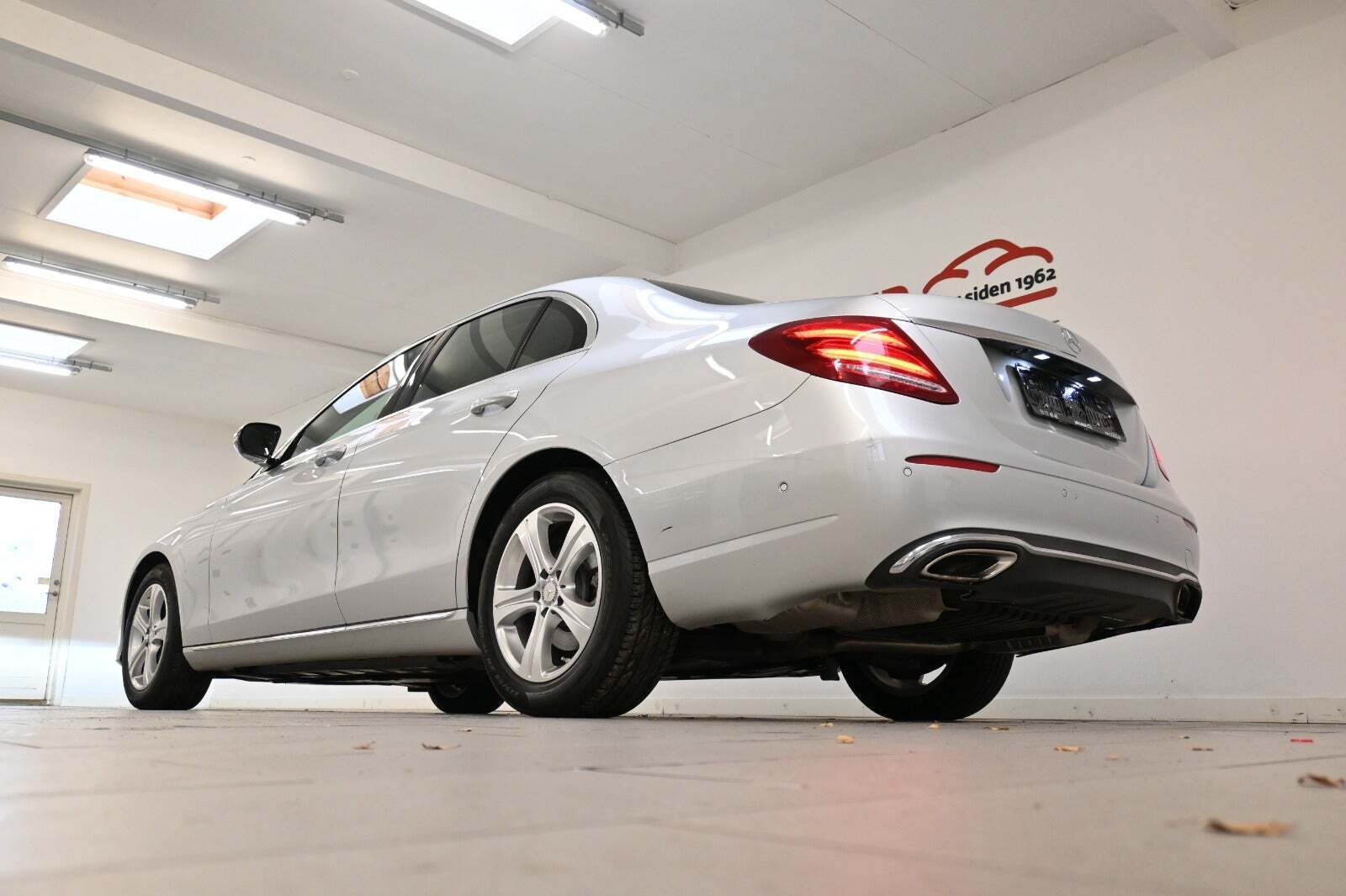 Mercedes E200