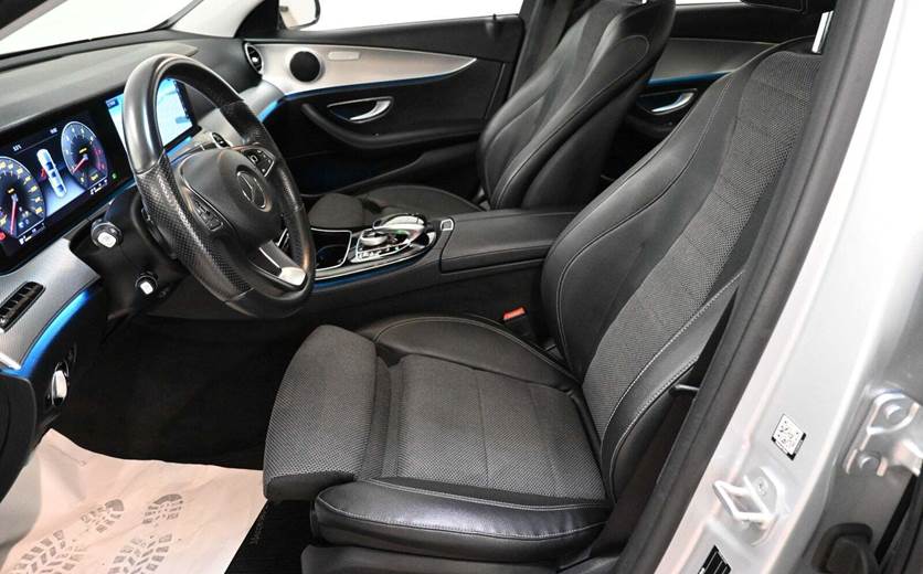 Mercedes E200