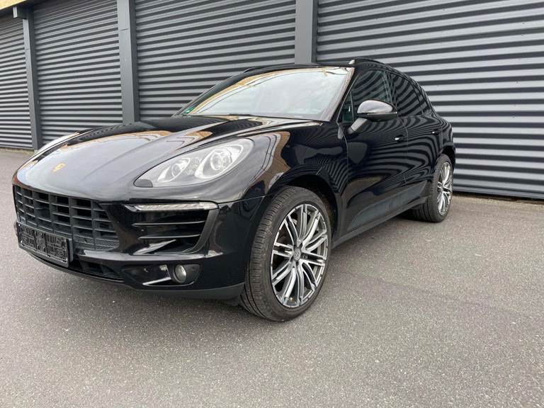 Porsche Macan S
