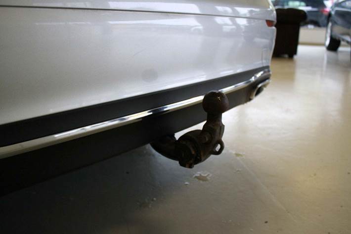 Sølv Mercedes E220 d fra 2017