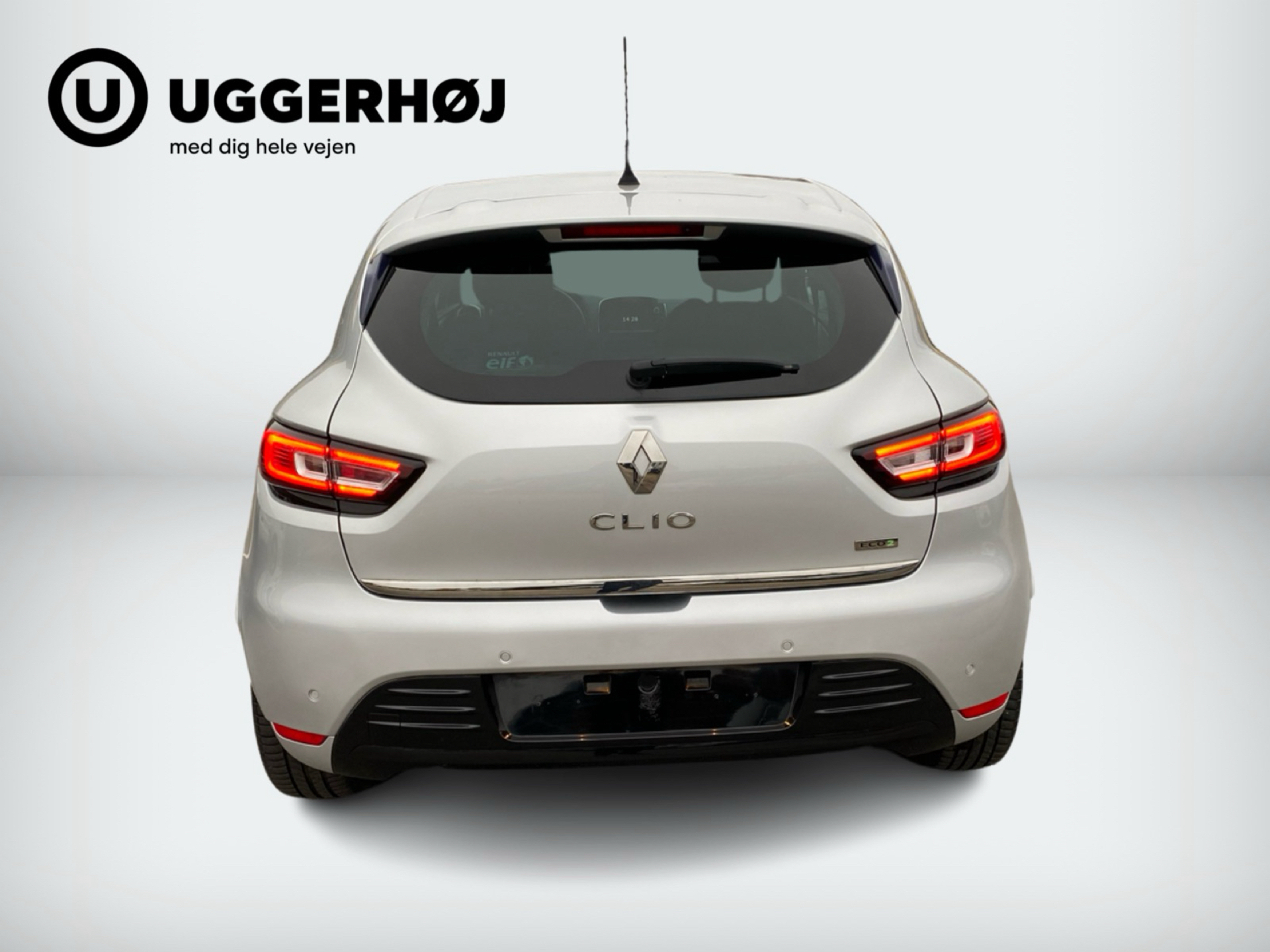 Sølv Renault Clio fra 2017