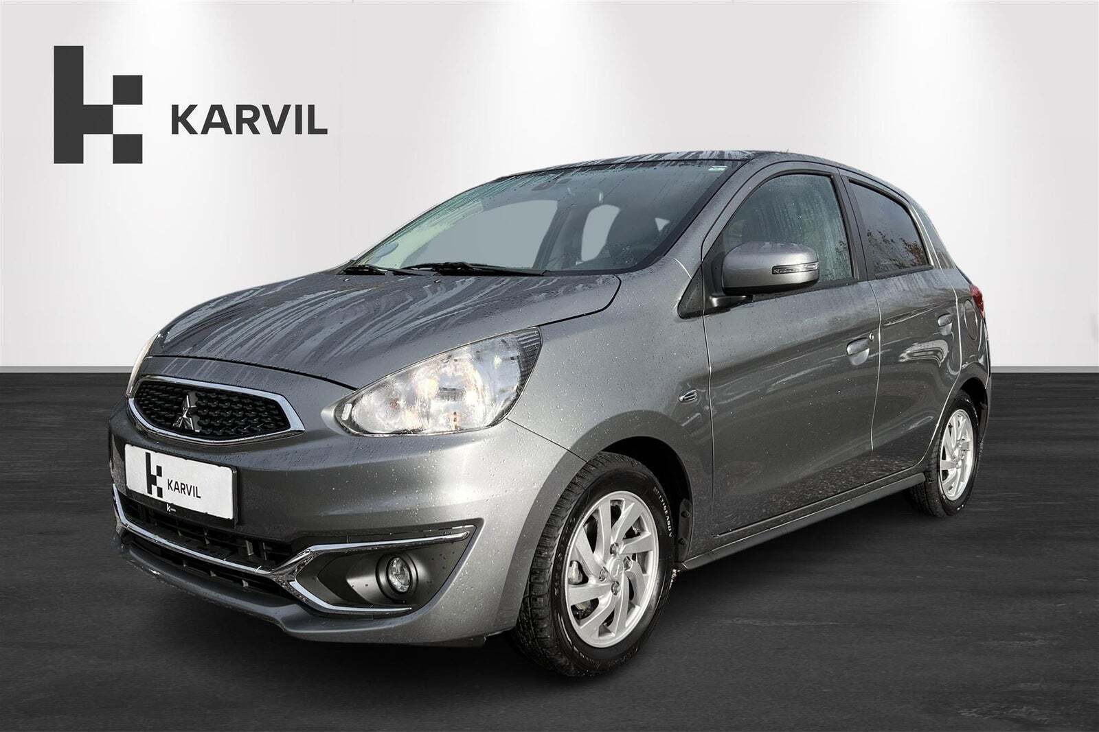 Grå Mitsubishi Space Star fra 2020