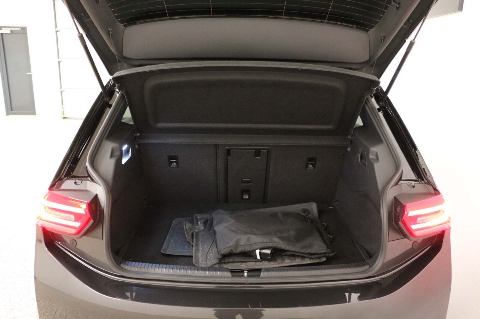 Grå VW ID.3 fra 2021