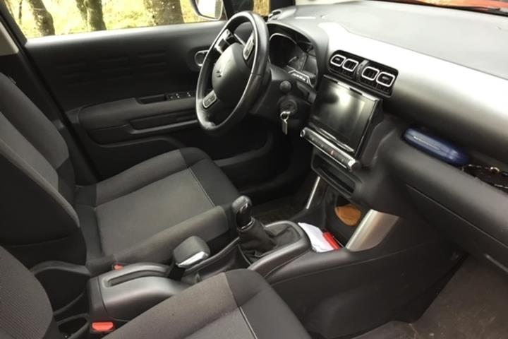 Orange Citroën C3 Aircross fra 2018