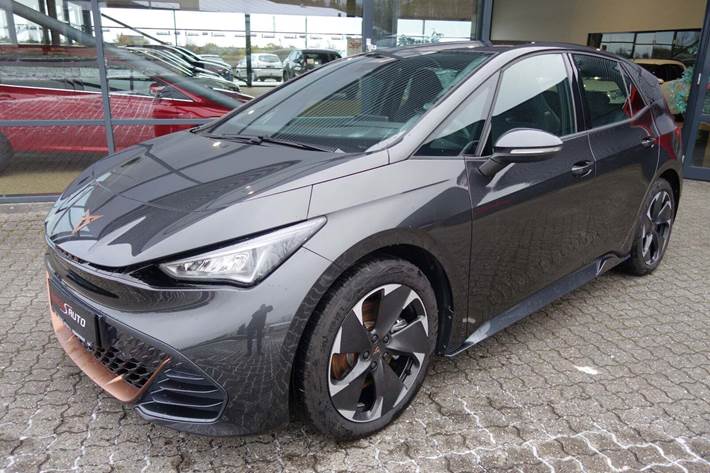 Grå Cupra Born fra 2023