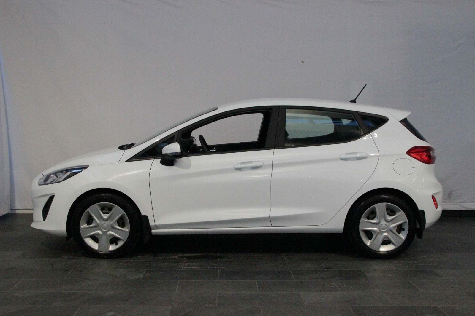 Hvid Ford Fiesta fra 2018