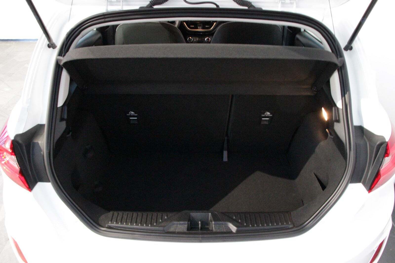 Hvid Ford Fiesta fra 2018