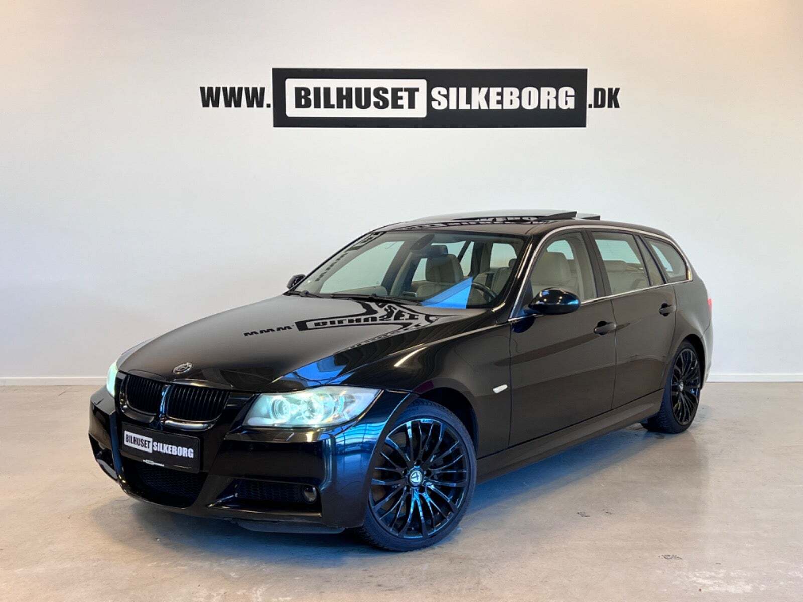 undefined BMW 330Xi fra 2008