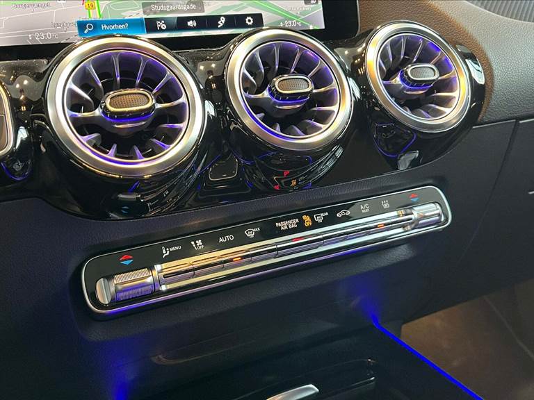 Mercedes GLA250 e