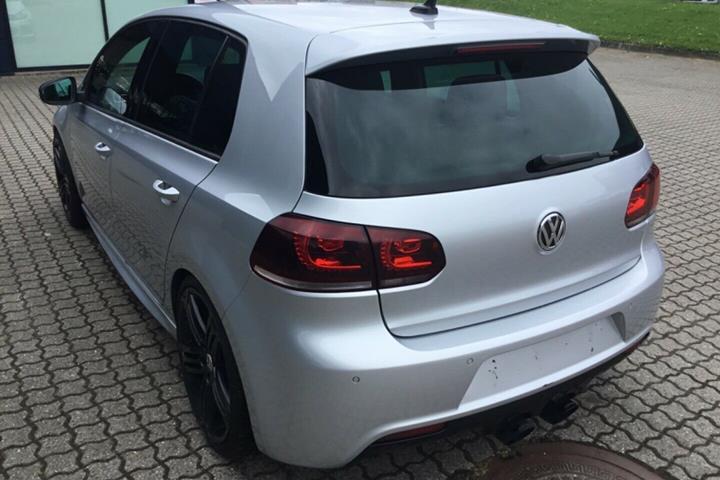 Sølv VW Golf VI fra 2010