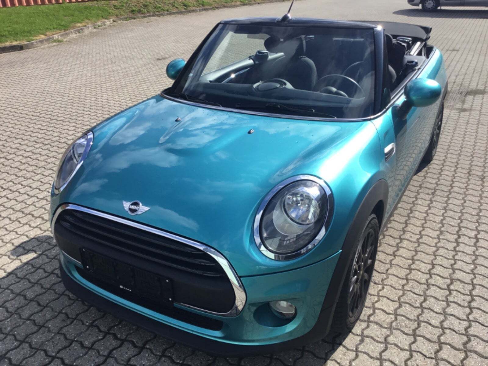 Turquoise Mini Cooper fra 2017