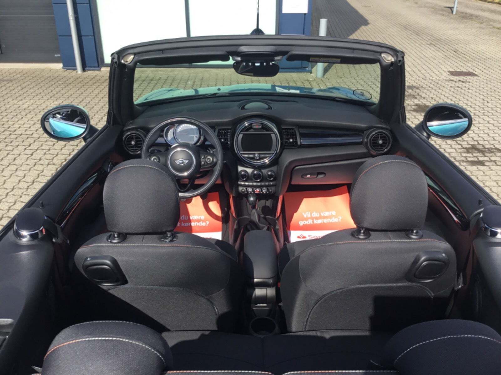 Turquoise Mini Cooper fra 2017